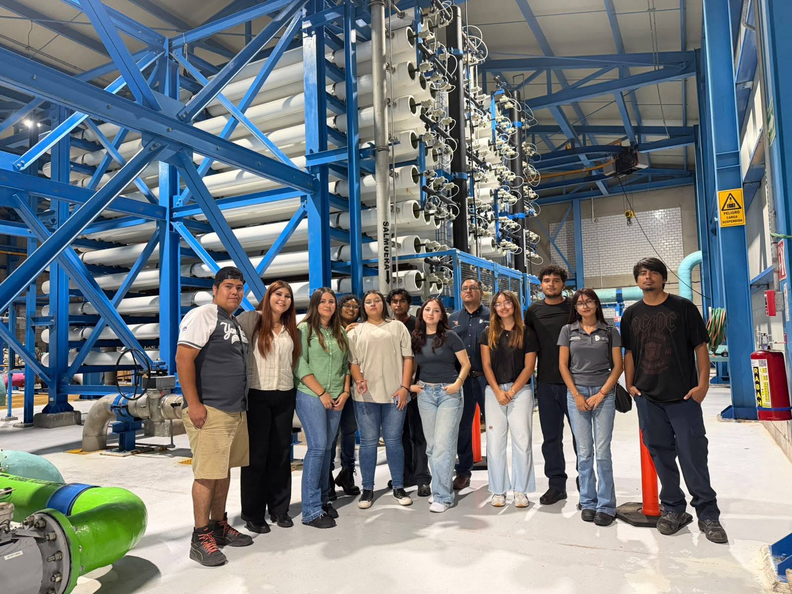 Estudiantes de Ingeniería en Acuicultura del TECNM, Instituto Tecnológico de Guaymas visitan la Estación Desaladora de Agua de Mar EDAM Guaymas-Empalme